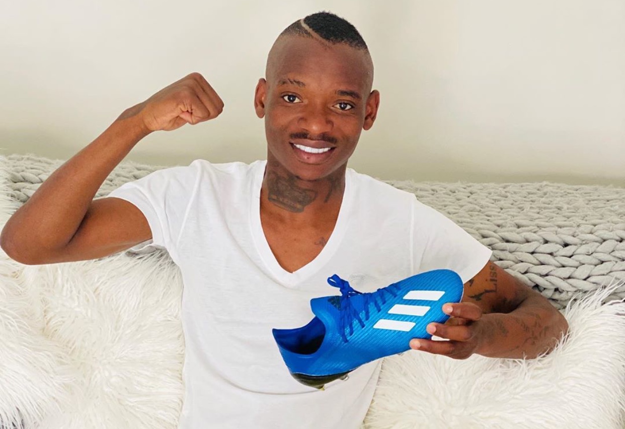 khama billiat soccer boots