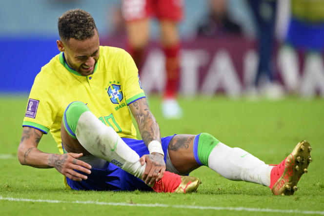 FIFA World Cup 2022: Devastated Neymar unsure of playing for Brazil again  after quarter-final heartbreak - India Today